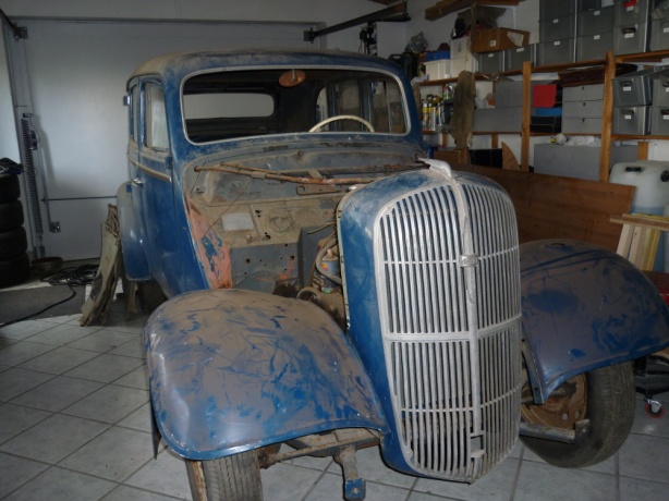 Opel i garagen
